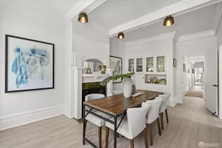 Photo #6: 425036539 Listing