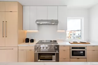 Photo #6: 425036615 Listing