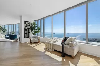 Photo #5: 425037710 Listing