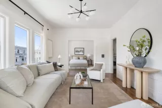 Photo #3: 425038033 Listing 