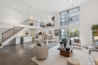 Photo #5: 425038096 Listing 