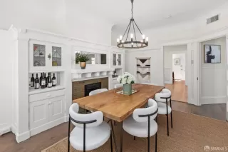 Photo #1: 425038380 Listing 