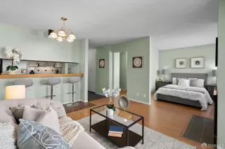 Photo #5: 425039157 Listing 