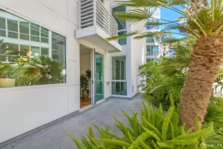 Photo #2: 425039256 Listing 