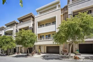 Photo #2: 425039313 Listing