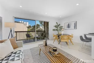 Primary Photo for MLS#: 425039678