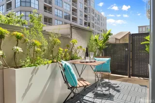 Photo #3: 425039735 Listing 