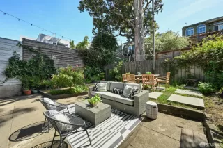 Photo #5: 425040104 Listing