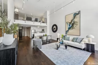 Photo #6: 425040337 Listing 