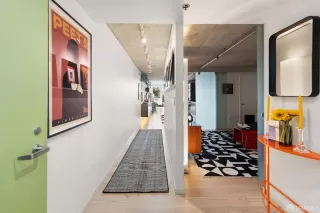 Photo #6: 425040486 Listing