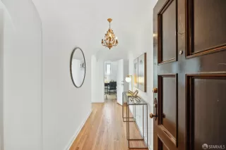 Photo #2: 425041178 Listing