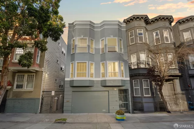 MLS: 425041206 Condo For Sale