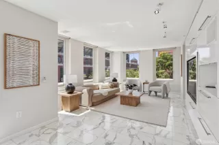 Photo #3: 425041622 Listing 