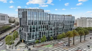 More Details about MLS # 425041750 : 8 BUCHANAN STREET #202