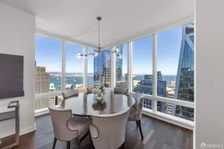 Photo #3: 425041808 Listing