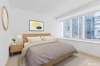 Photo #6: 425042462 Listing