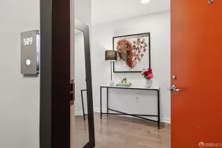 Photo #2: 425043167 Listing 