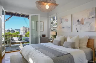 More Details about MLS # 425044458 : 1630 CLAY STREET #4