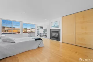 Photo #6: 425044537 Listing 