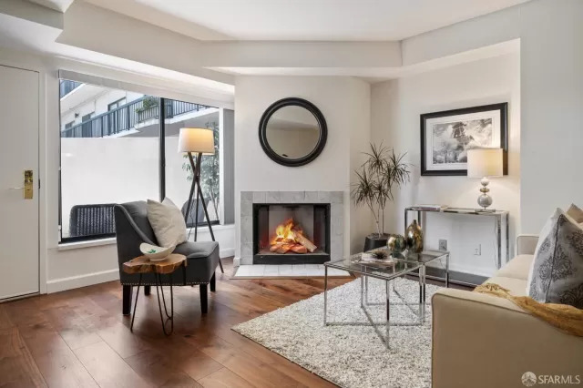 MLS: 425044662 Condo For Sale