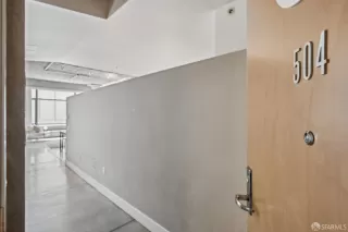 Photo #6: 425045018 Listing