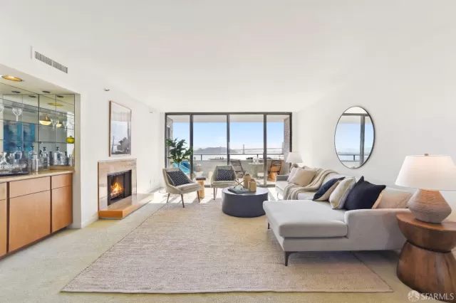 MLS: 425045250 Condo For Sale