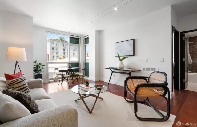 MLS: 425045293 Condo For Sale