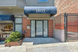 Photo #1: 425045805 Listing