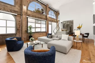 More Details about MLS # 425046572 : 1 RAUSCH STREET #A