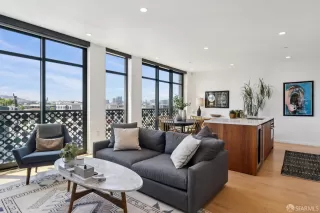 More Details about MLS # 425047130 : 131 MISSOURI STREET #402