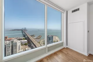 Photo #6: 425047278 Listing