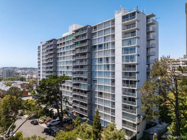 MLS: 425047626 Condo For Sale