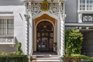 Photo #1: 425048050 Listing 