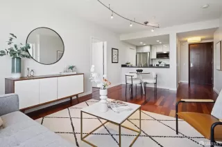 Photo #6: 425048546 Listing 