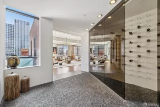 Photo #3: 425048754 Listing