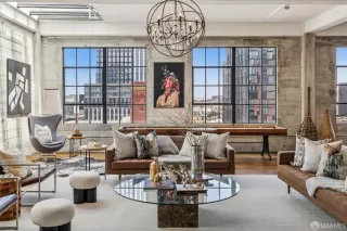 Photo #5: 425048754 Listing