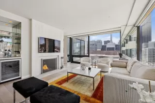 Photo #6: 425050389 Listing