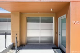 Photo #4: 425050589 Listing 