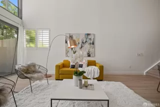 Photo #3: 425050599 Listing 