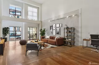 Photo #5: 425052114 Listing