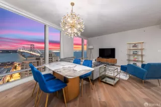 Photo #1: 425052271 Listing 