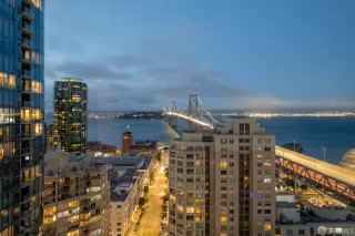 Photo #2: 425052271 Listing 