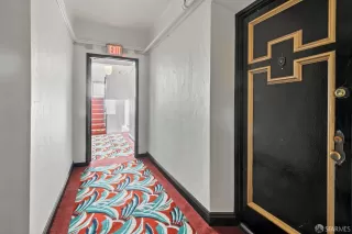 Photo #2: 425052518 Listing 