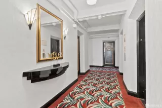 Photo #3: 425052518 Listing 