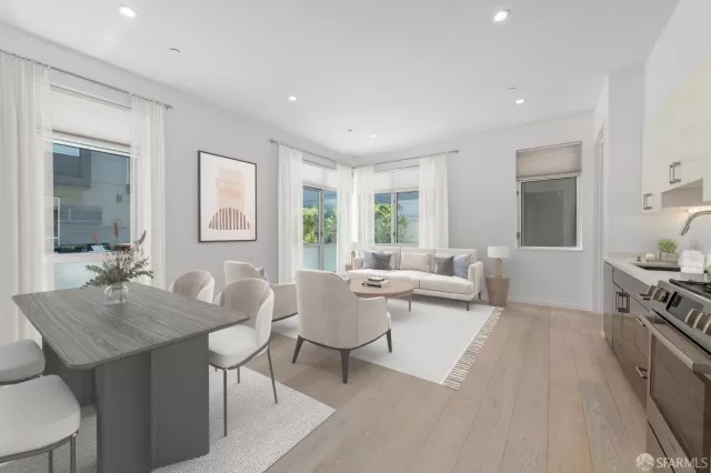 MLS: 425053534 Condo For Sale