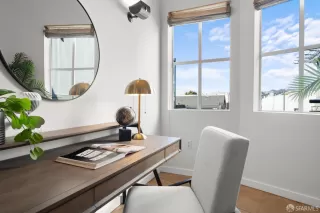 Photo #5: 425053667 Listing