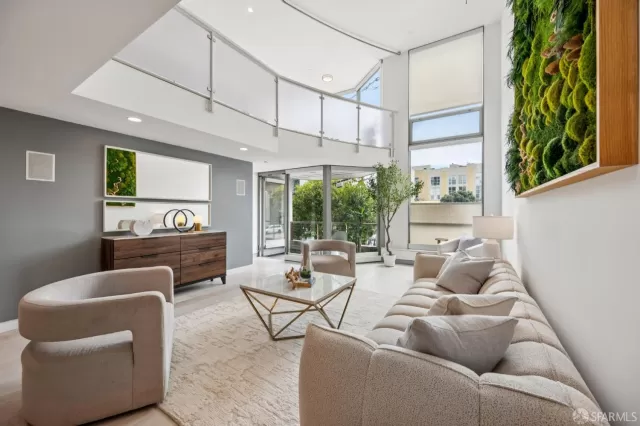 MLS: 425054370 Condo For Sale