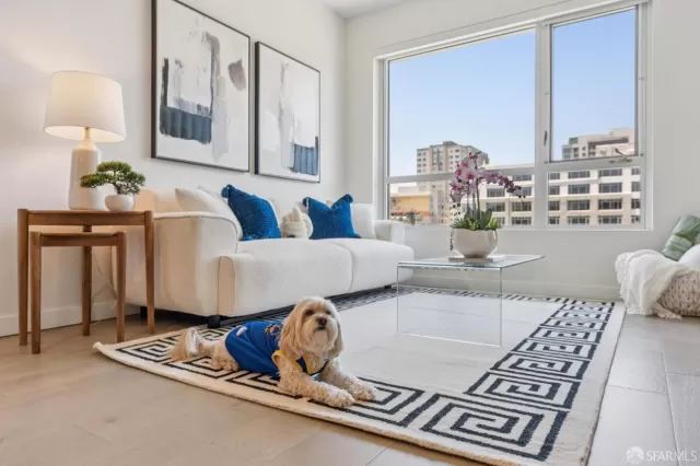 MLS: 425054640 Condo For Sale