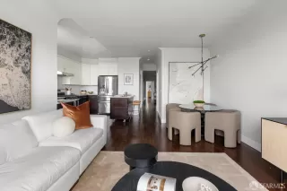 Photo #5: 425054740 Listing 