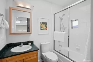 Photo #4: 425055724 Listing 